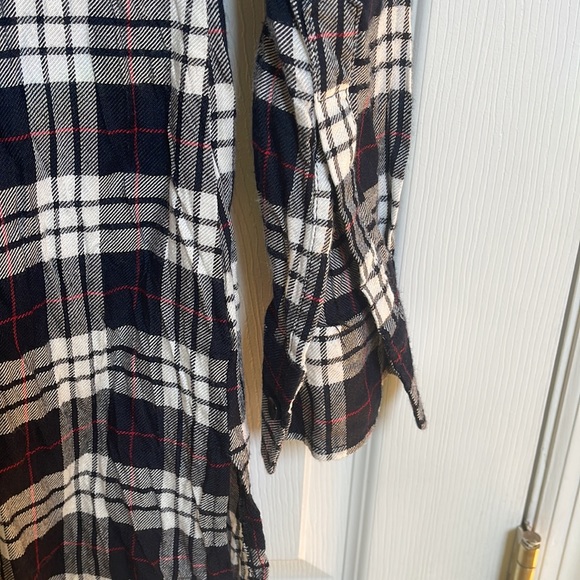 Love the classic small navy and white striped final lease up new with tags - Picture 5 of 5